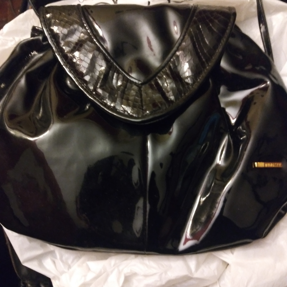 Dynasty purse